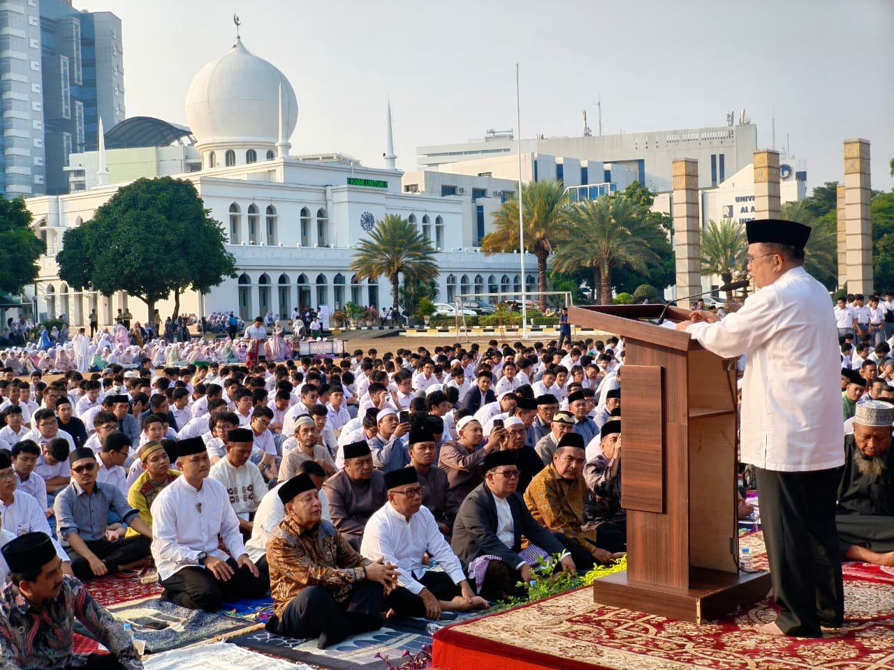 Ketua Umum PP DMI Jusuf Kalla Ikuti Salat Istisqa di Al Azhar, Ajak Masyarakat Berdoa agar Hujan Turun