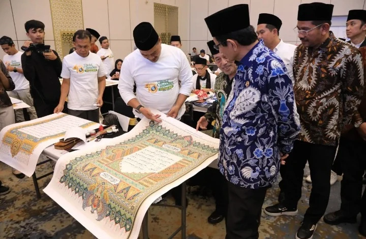 Kemenag Pecahkan 2 Rekor MURI Penulisan Mushaf Nusantara
