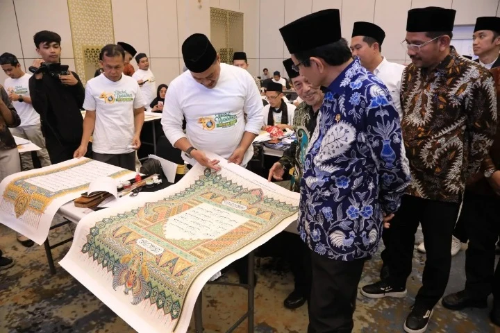 Kemenag Pecahkan 2 Rekor MURI Penulisan Mushaf Nusantara