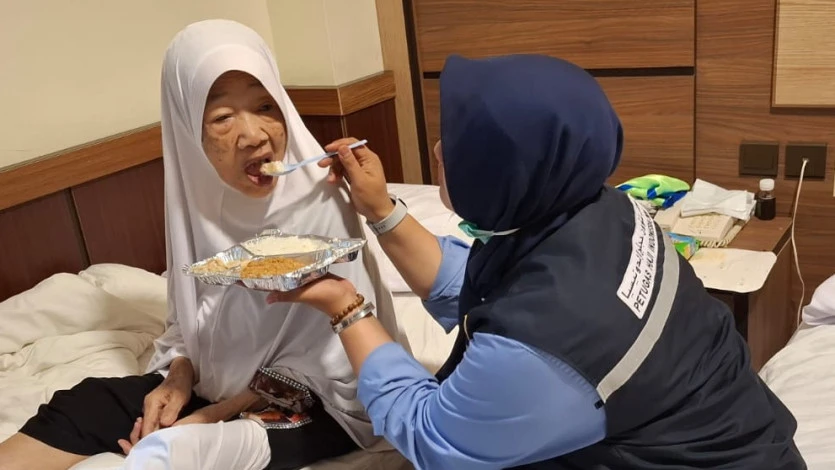 Siti Maria : Puncak Spiritual Saya  Saat Mengganti Popok Seorang Nenek
