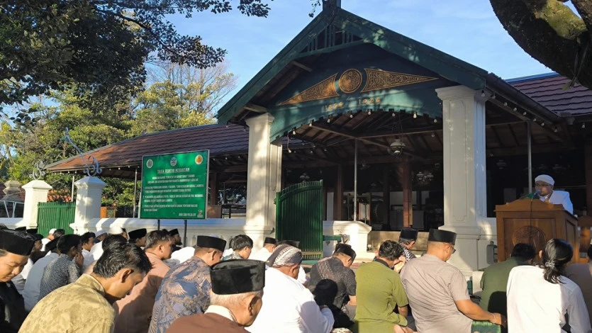 Melongok Masjid Gedhe Mataram
